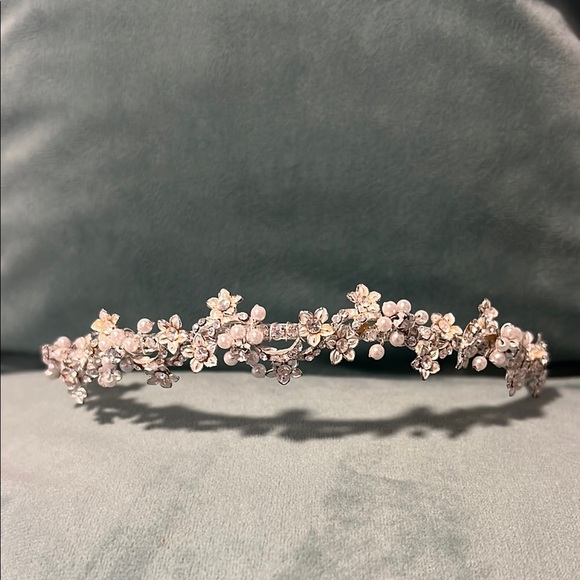 Accessories - Floral Silver Headband